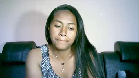 Snapshot of prettysexy3601 chatting on October 5, 12:43 pm prettysexy3601 online show from October 5, 12:43 pm