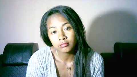 Snapshot of prettysexy3601 chatting on October 9, 2:37 am prettysexy3601 online show from October 9, 2:37 am