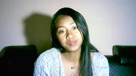 Snapshot of prettysexy3601 chatting on October 7, 2:05 am prettysexy3601 online show from October 7, 2:05 am