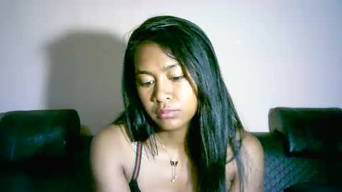 Snapshot of prettysexy3601 chatting on October 19, 2:02 am prettysexy3601 online show from October 19, 2:02 am