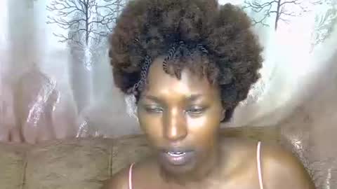 prettyshasha_ online show from October 17, 8:39 am