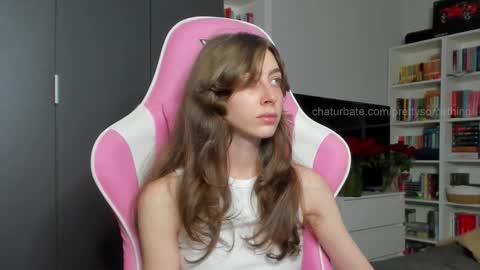 Snapshot of prettysomething chatting on October 27, 7:37 am Sophie next stream will be at Monday i will wait you guys online show from October 27, 7:37 am