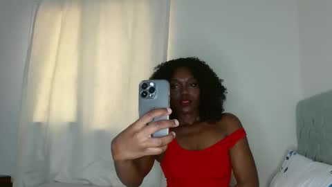 prettyvii online show from September 13, 9:50 am