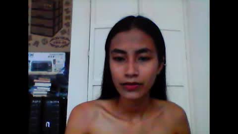 Snapshot of prettyysexyasian chatting on March 11, 12:54 am prettyysexyasian online show from March 11, 12:54 am
