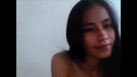 Snapshot of prettyysexyasian chatting on March 12, 3:35 am prettyysexyasian online show from March 12, 3:35 am