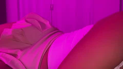 Snapshot of prettyyykittyyy22 chatting on October 11, 3:22 am prettyyykittyyy22 online show from October 11, 3:22 am