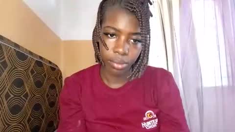 Snapshot of prettyzuzu chatting on September 30, 8:31 am prettyzuzu online show from September 30, 8:31 am