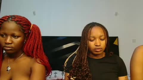 Pretty Mars online show from December 25, 4:32 pm