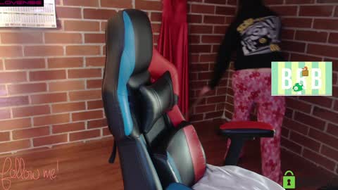Leia online show from December 6, 12:38 pm