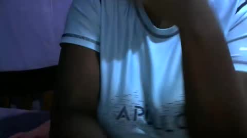 Snapshot of princesrozy chatting on September 9, 3:17 am princesrozy online show from September 9, 3:17 am