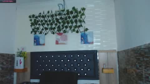 Princess Martinez online show from December 14, 4:19 pm