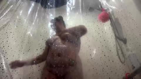 Queenie online show from November 9, 4:08 am