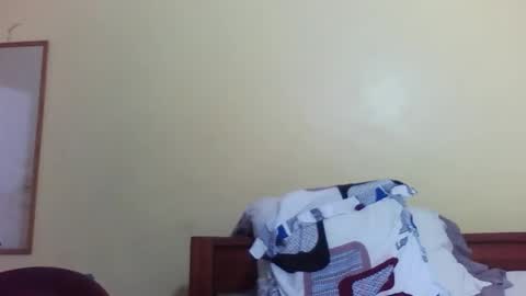 Snapshot of princessmiles2 chatting on September 26, 6:38 pm phelly online show from September 26, 6:38 pm