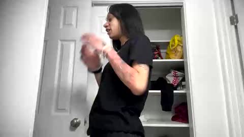 princessxopink online show from September 21, 7:56 pm