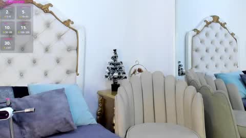 Snapshot of princsgirl_ chatting on December 24, 6:17 pm Marcela online show from December 24, 6:17 pm