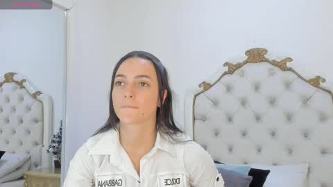 Snapshot of princsgirl_ chatting on December 13, 6:05 pm Marcela online show from December 13, 6:05 pm