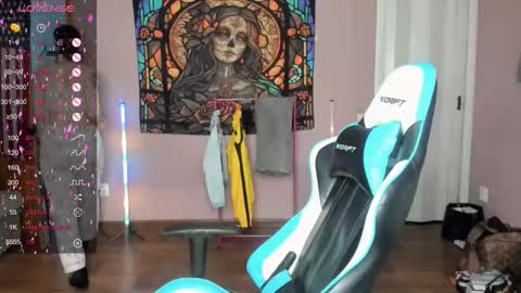 Di online show from October 12, 11:01 am