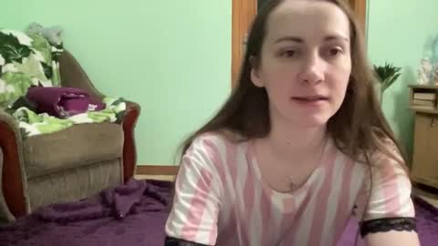 Snapshot of proud_sweet_21 chatting on October 4, 1:11 am proud sweet 21 online show from October 4, 1:11 am