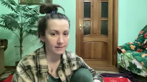 proud sweet 21 online show from May 15, 11:40 pm