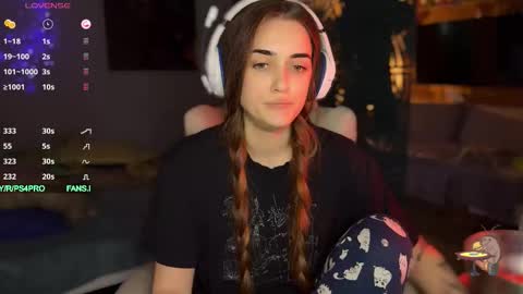 Snapshot of ps6pro chatting on October 31, 2:24 am Queen of Pain online show from October 31, 2:24 am