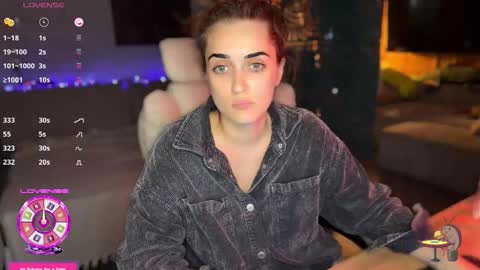 Snapshot of ps6pro chatting on September 18, 8:51 pm Queen of Pain online show from September 18, 8:51 pm