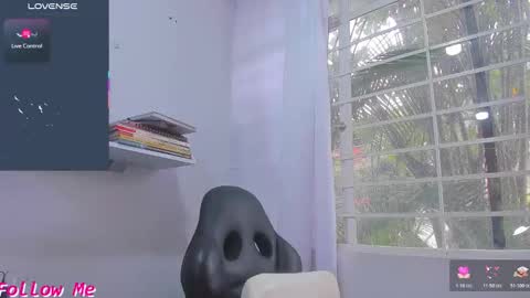 Snapshot of psique_naughty2 chatting on October 31, 6:01 pm psique_naughty2 online show from October 31, 6:01 pm