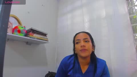 Snapshot of psique_naughty2 chatting on September 29, 12:43 pm psique_naughty2 online show from September 29, 12:43 pm