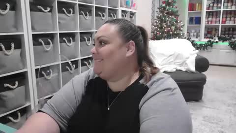 Puggie -  online show from December 17, 10:00 pm