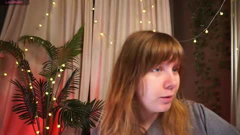 Snapshot of pure_dirt chatting on September 20, 5:39 am constant schedule Wednesday Friday Saturday Sunday The Rosemarie online show from September 20, 5:39 am