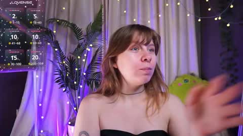 Snapshot of pure_dirt chatting on October 2, 5:56 am constant schedule Wednesday Friday Saturday Sunday The Rosemarie online show from October 2, 5:56 am