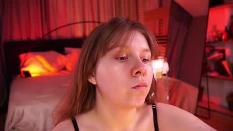 constant schedule Wednesday  Friday  Saturday  Sunday  The Rosemarie online show from February 17, 5:51 am