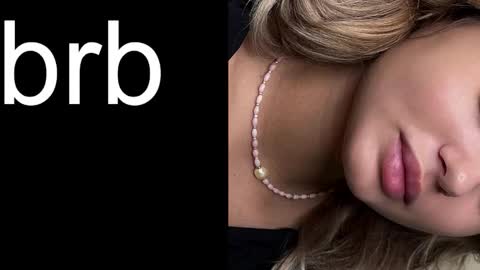 Snapshot of purebeautie chatting on September 18, 11:42 am Katty online show from September 18, 11:42 am