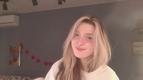 Bella online show from March 21, 8:19 am