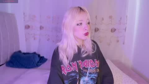 Purple Lilith online show from April 19, 7:16 pm