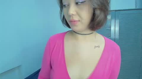 Snapshot of purrrfectmiko chatting on October 17, 5:38 pm Miko online show from October 17, 5:38 pm