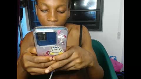 Snapshot of pussyxxjuice chatting on October 7, 6:56 pm pussyxxjuice online show from October 7, 6:56 pm