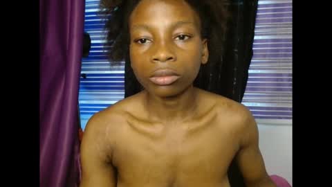 Snapshot of pussyxxjuice chatting on October 10, 12:10 pm pussyxxjuice online show from October 10, 12:10 pm