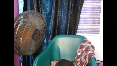 Snapshot of pussyxxjuice chatting on October 27, 8:54 am pussyxxjuice online show from October 27, 8:54 am