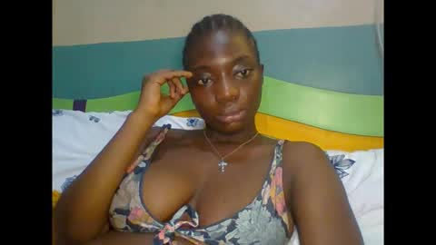 Snapshot of pweedy_ora chatting on October 5, 4:01 pm ora online show from October 5, 4:01 pm