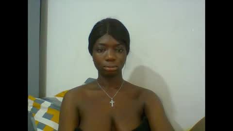 Snapshot of pweedy_ora chatting on September 26, 12:30 am ora online show from September 26, 12:30 am