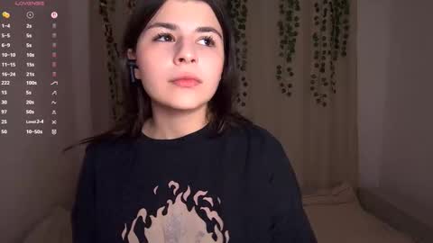 pyro_flerrrr online show from November 4, 3:17 pm