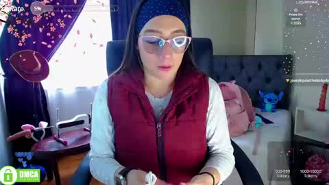 Snapshot of qadesh_boix chatting on March 6, 5:00 pm qadesh_boix online show from March 6, 5:00 pm