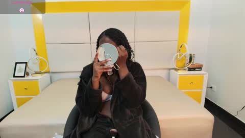 Snapshot of qeen_blackk chatting on October 7, 8:24 pm Shekoni Schedule 700 - 1400 gtm-5 online show from October 7, 8:24 pm