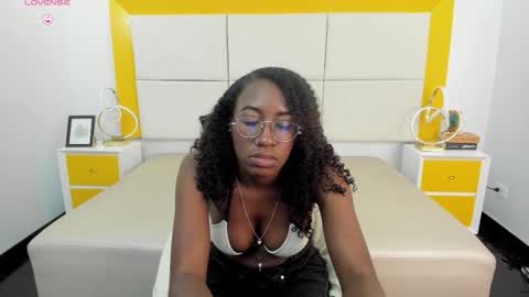 Snapshot of qeen_blackk chatting on September 17, 10:41 pm Shekoni Schedule 700 - 1400 gtm-5 online show from September 17, 10:41 pm