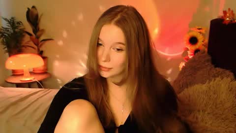 Ariel online show from October 31, 1:04 pm