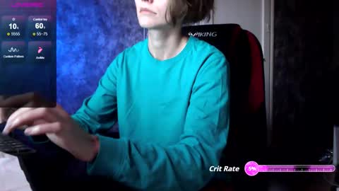 Snapshot of queen4565 chatting on September 21, 6:23 am Lola online show from September 21, 6:23 am