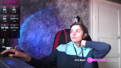 Snapshot of queen4565 chatting on September 24, 5:50 am Lola online show from September 24, 5:50 am