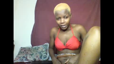 queen_abito online show from January 2, 9:39 pm