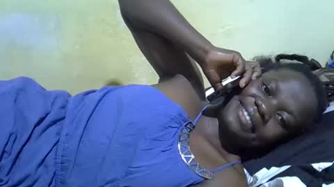 Snapshot of queen_darling3 chatting on October 29, 7:27 pm Gentrix online show from October 29, 7:27 pm