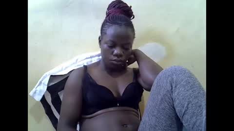 Snapshot of queen_darling3 chatting on October 21, 7:12 am Gentrix online show from October 21, 7:12 am